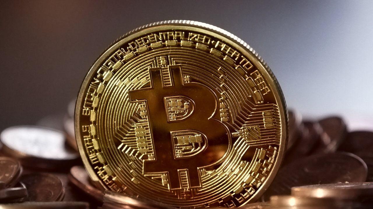 Bitcoin bate novo recorde e já vale mais de R$ 360 mil - Negócios - Diário  do Nordeste