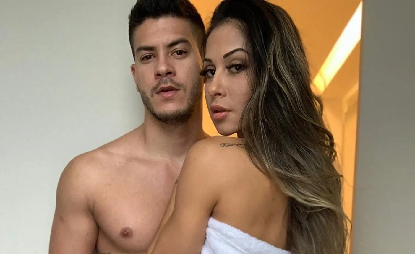 Mayra Cardi terminou com Arthur Aguiar em maio de 2020