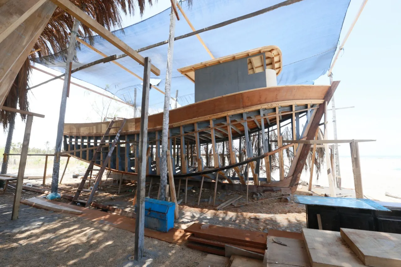 Barcos produzidos em Icapuí são referência