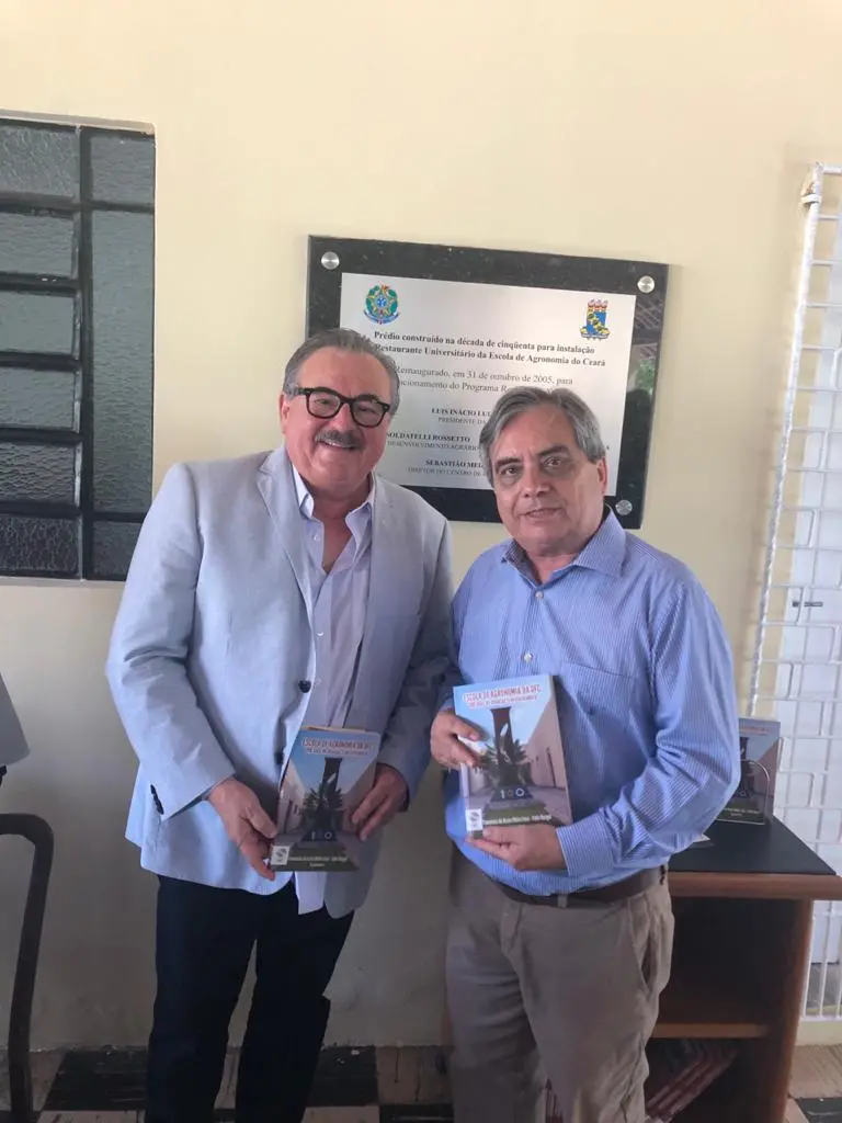 Foto dos engenheiros Flávio Barreto e Francisco de Assis Melo Lima