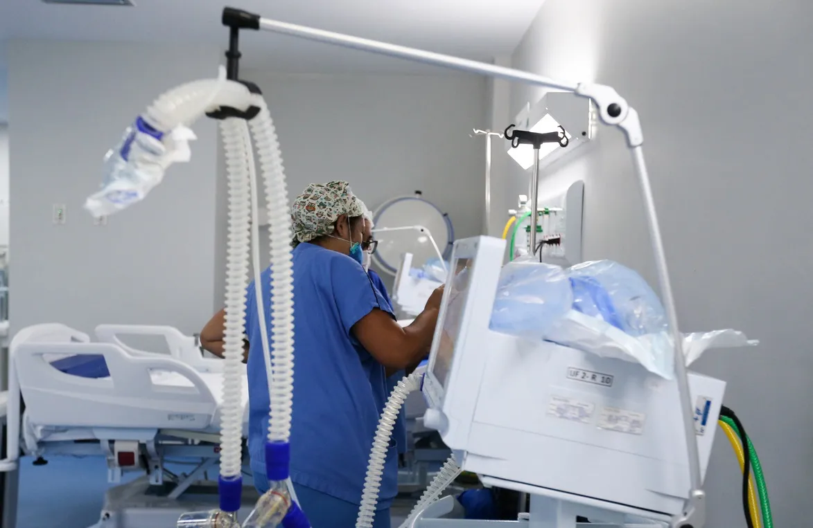 Instalação de UTIs segue critérios como a estrutura física existente em hospitais do Interior, segundo a Sesa.