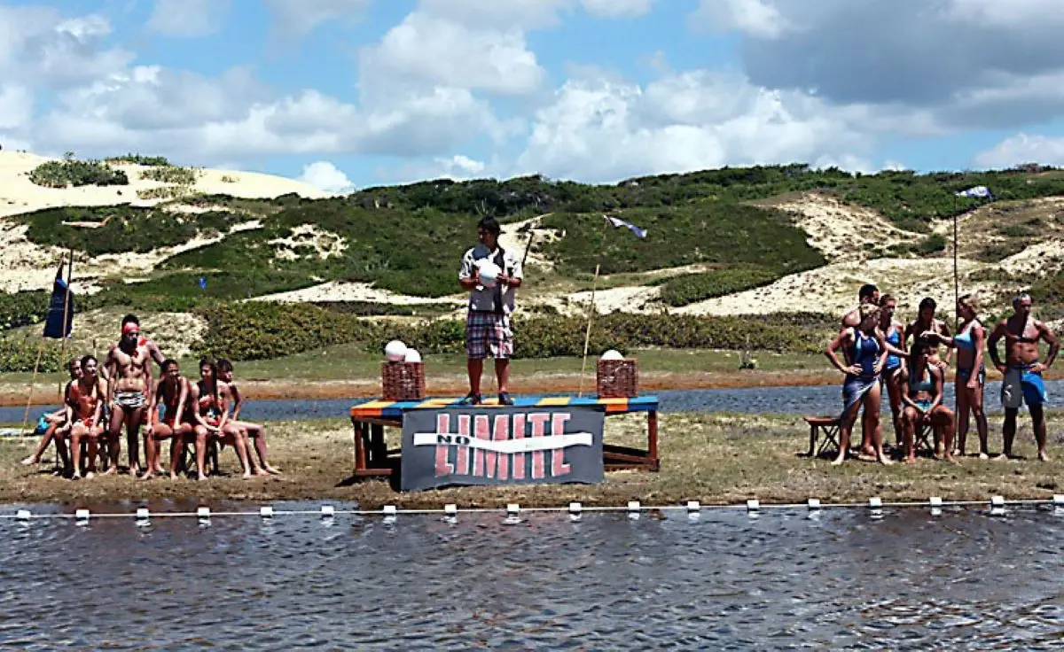 Cena de No Limite 1, que foi gravado em Trairi, Ceará