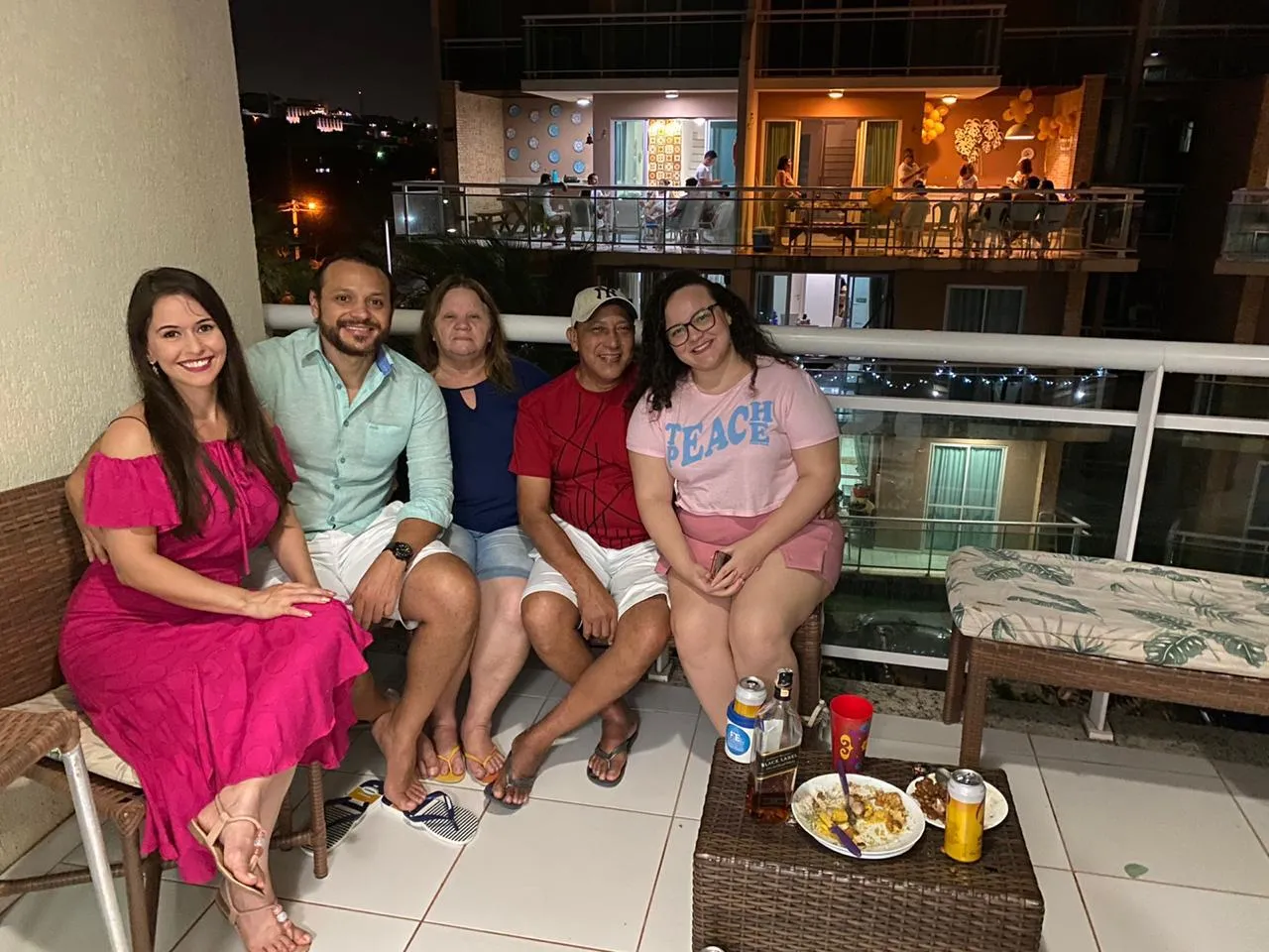 Ele deixa namorada Tâmara Xavier, de 33 anos, a mãe Francisca Maria Liberato, de 62 anos, o pai José Flávio Alves do Nascimento, de 58 anos, e a irmã Andressa Liberato Alves do Nascimento, de 19 anos