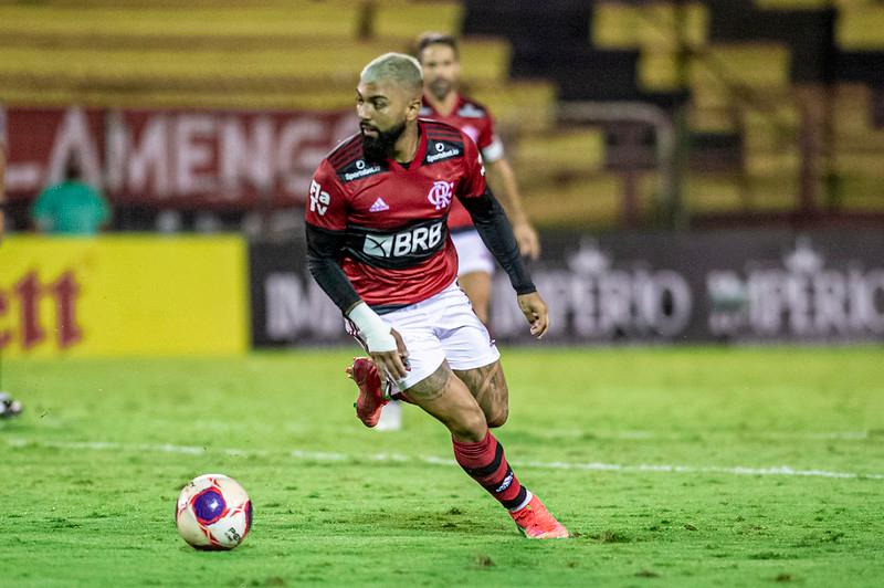 Flamengo estreia na Taça Libertadores nesta terça-feira (20) contra o Vélez Sarsfield