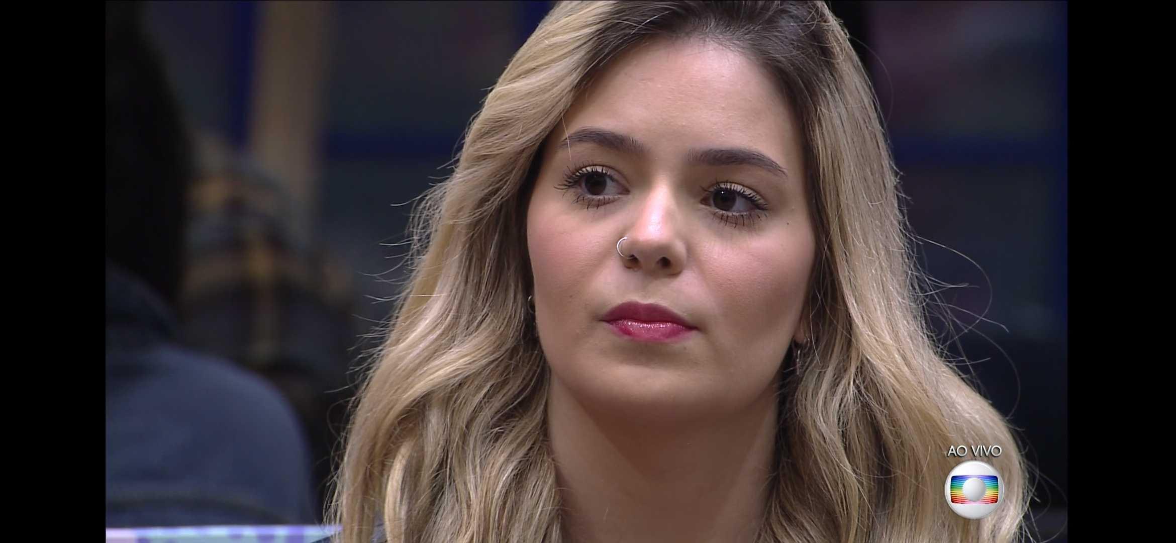 A youtuber chegou ao décimo quarto do paredão após ser indicada pela casa na última quinta-feira (22)