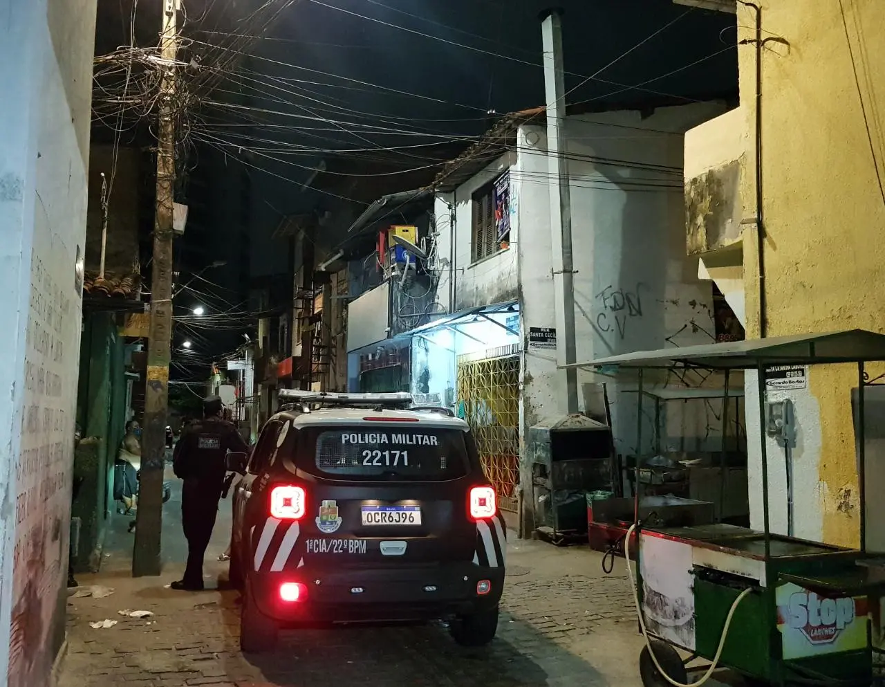Rua da Comunidade das Quadras em que mulher morreu baleada na cabeça