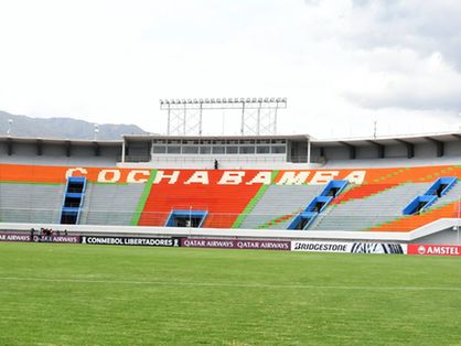 Imagem aberta do estádio Félix Capriles