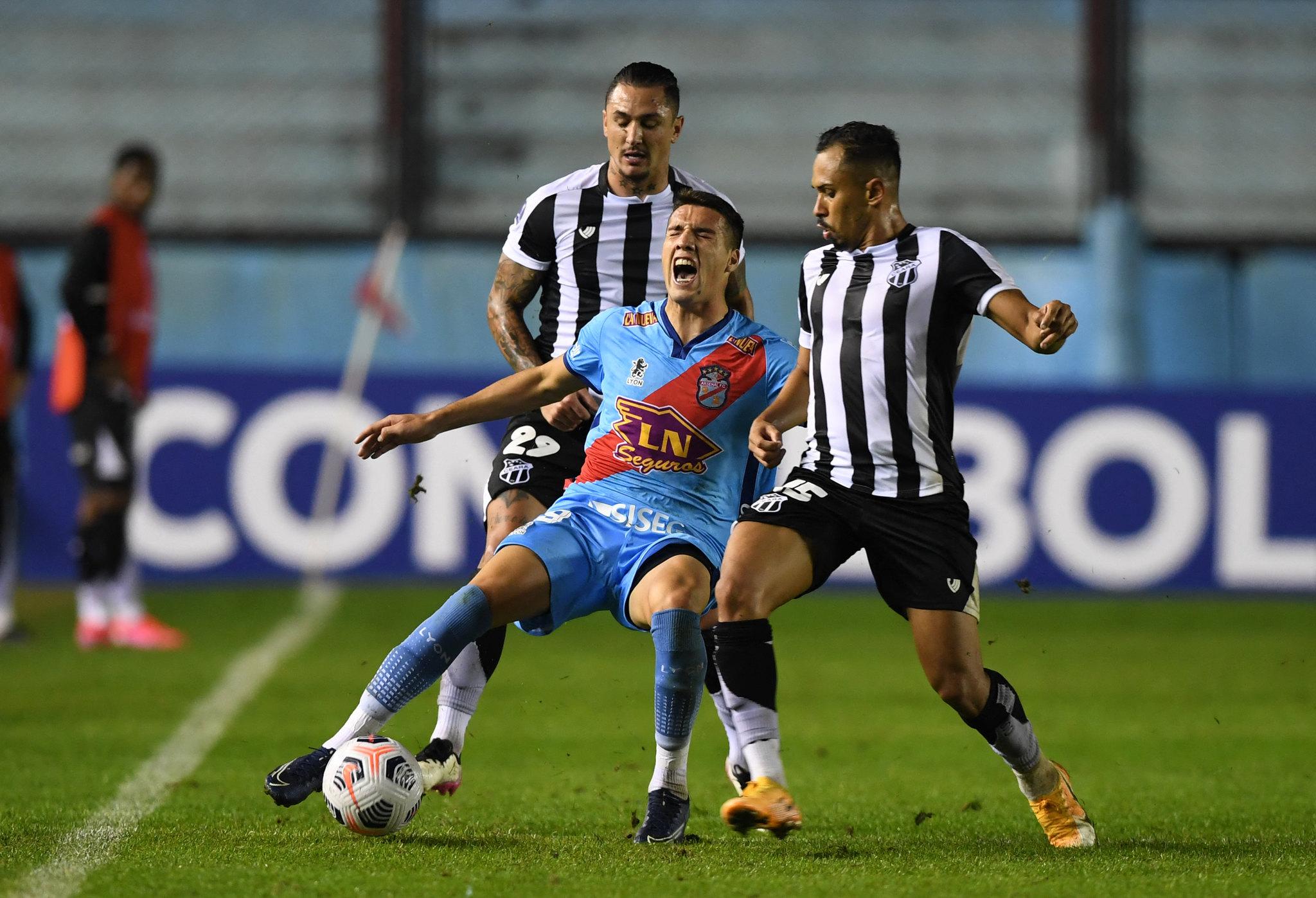 Ceara X Arsenal De Sarandi Escalacoes Horario E A Expectativa No Jogo De Hoje Pela Sul Americana Jogada Diario Do Nordeste