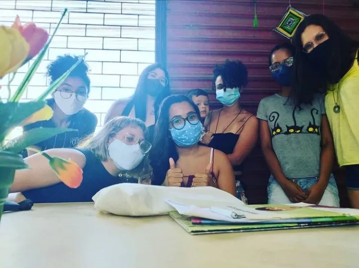 Com faixa etária entre 16 e 30 anos, as mulheres da coletiva tiveram poucos encontros presenciais na pandemia