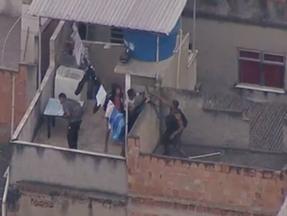 tiroteio no Jacarezinho deixa policial civil morto