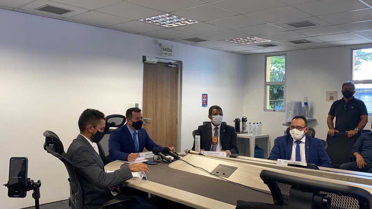 Coletiva sobre sequestro