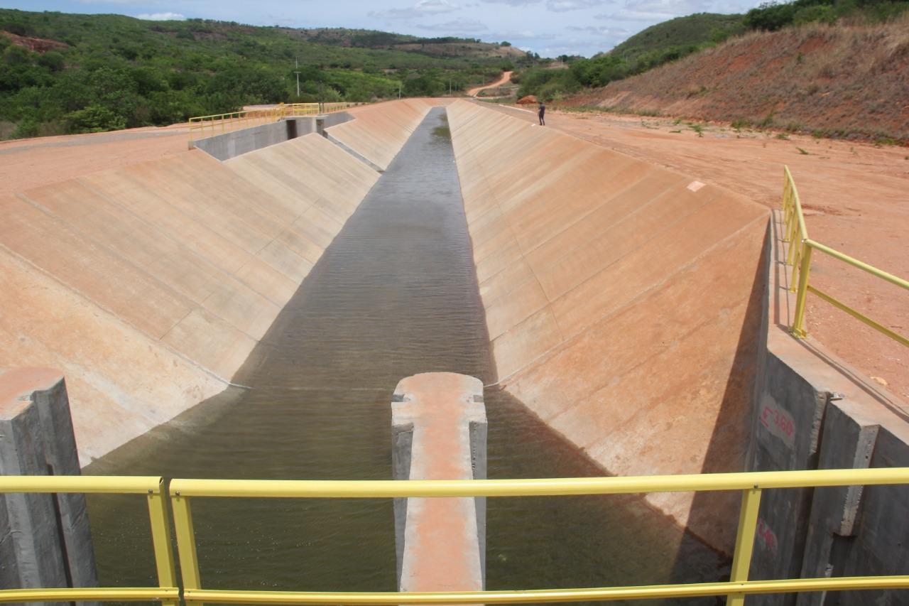 Canal de Transposição das águas do rio São Francisco, em Missão Velha, no Ceará
