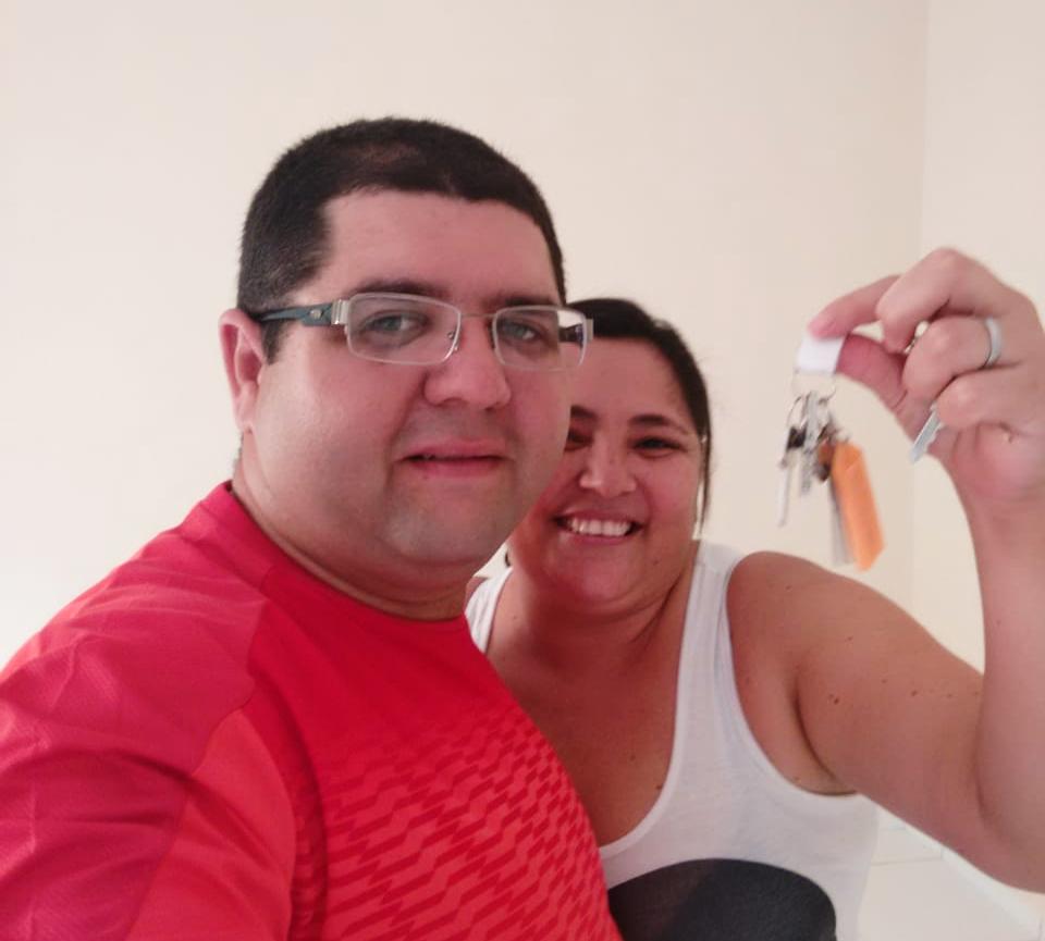 Com o dinheiro do FGTS, Leandro deu entrada na compra de um imóvel em 2015