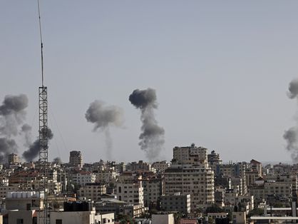 Fumaça após bombardeio em Gaza