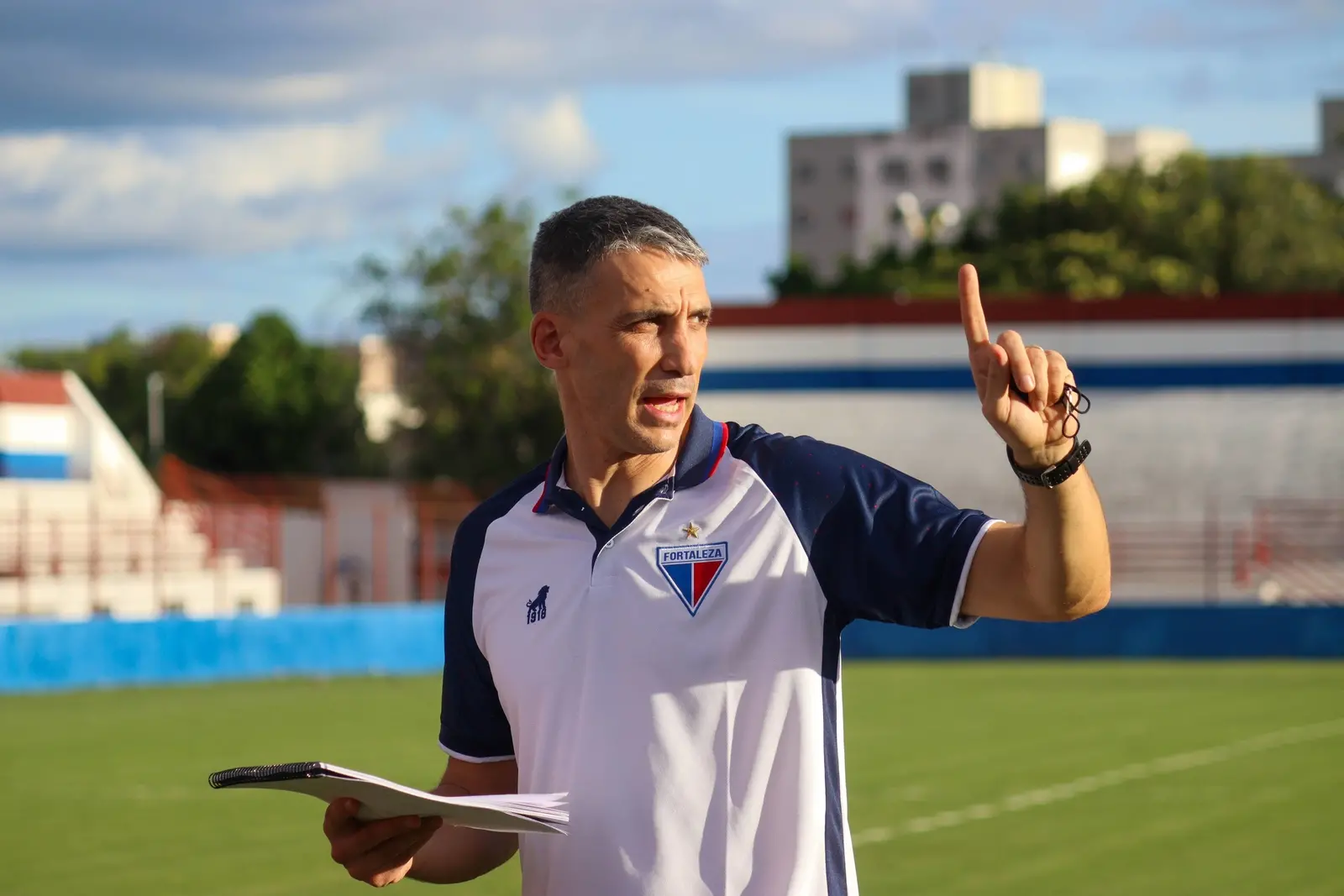 Vojvoda em treino do Fortaleza