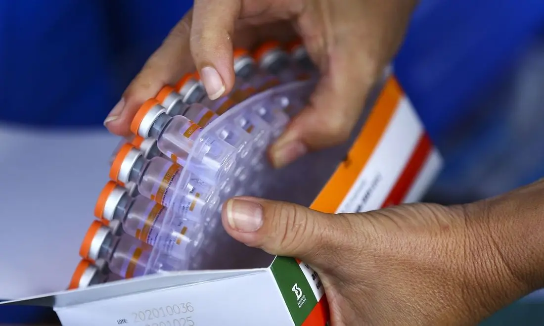 vacinas contra a Covidi-19 coronavac