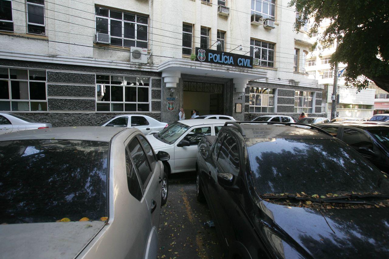 superintendência da polícia civil, em fortaleza