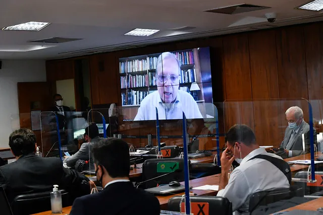 Senador Tasso Jereissaiti fez questionamentos ao ex-ministro