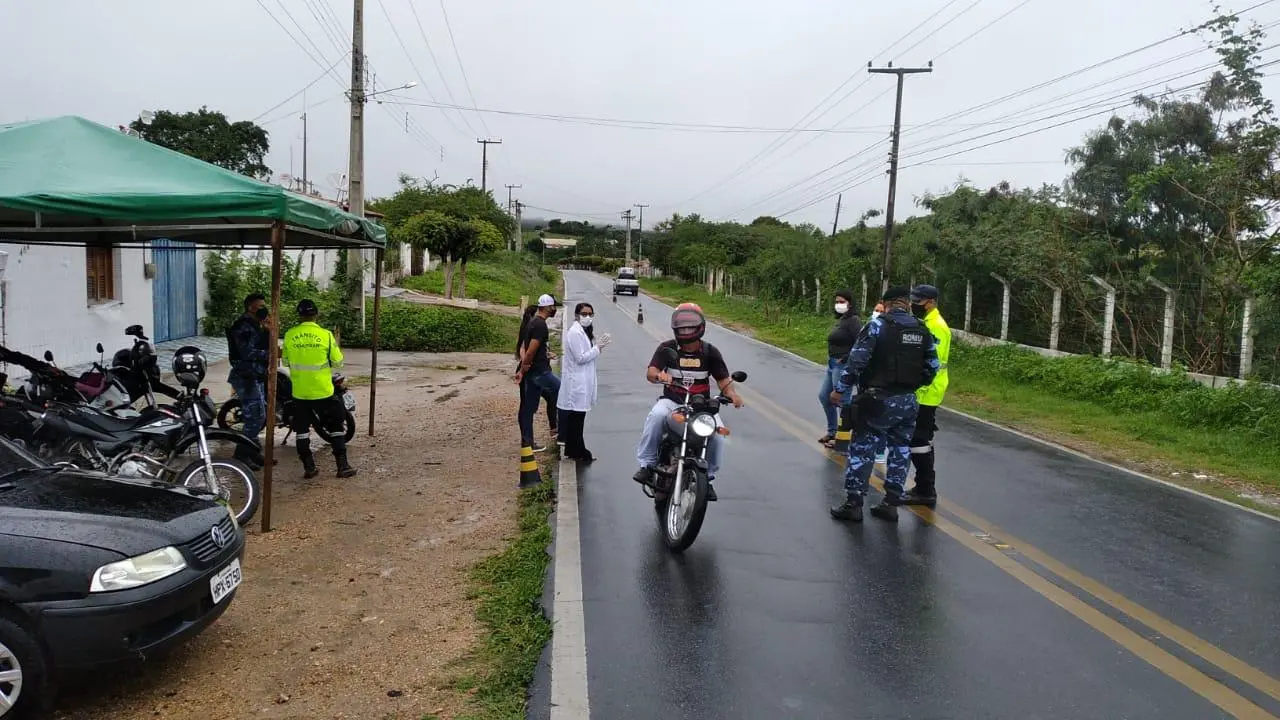 Barreira sanitária em Pedra Branca