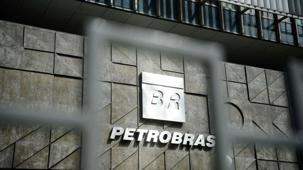 Foto da fachada da Petrobras
