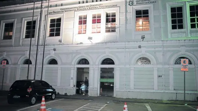 José Flávio foi autuado em flagrante por homicídio e porte ilegal de armas de uso restrito, na Delegacia de Assuntos Internos, da CGD