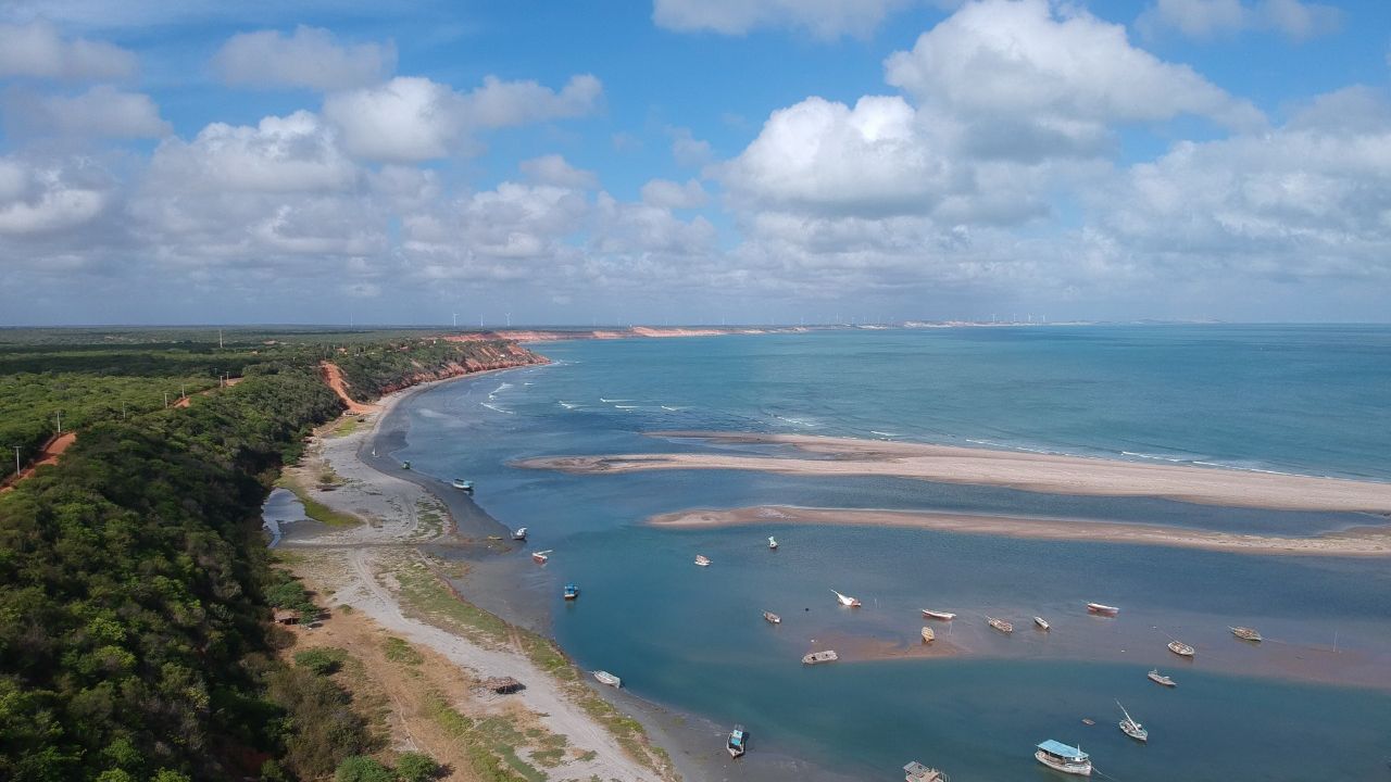 Monitoramento já identificou que 30% do litoral cearense está em estado de erosão.