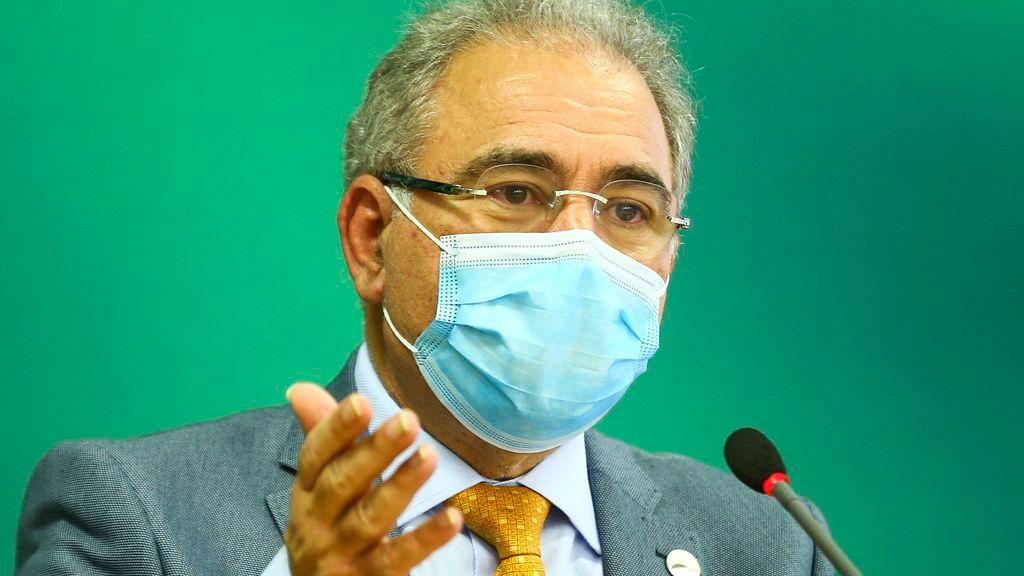 Ministro da Saúde Marcelo Queiroga usando máscara de proteção facial