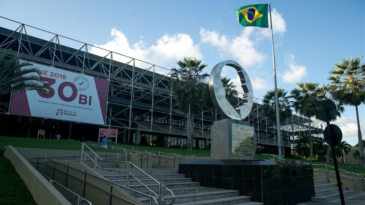 Fachada do Banco do Nordeste, em Fortaleza
