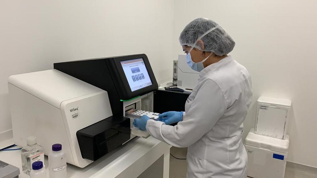 O sequenciamento genômico do Sars-COV-2 pode ser feito em até uma semana no Ceará, segundo pesquisadores do Núcleo de Pesquisa e Desenvolvimento de Medicamentos (NPDM).