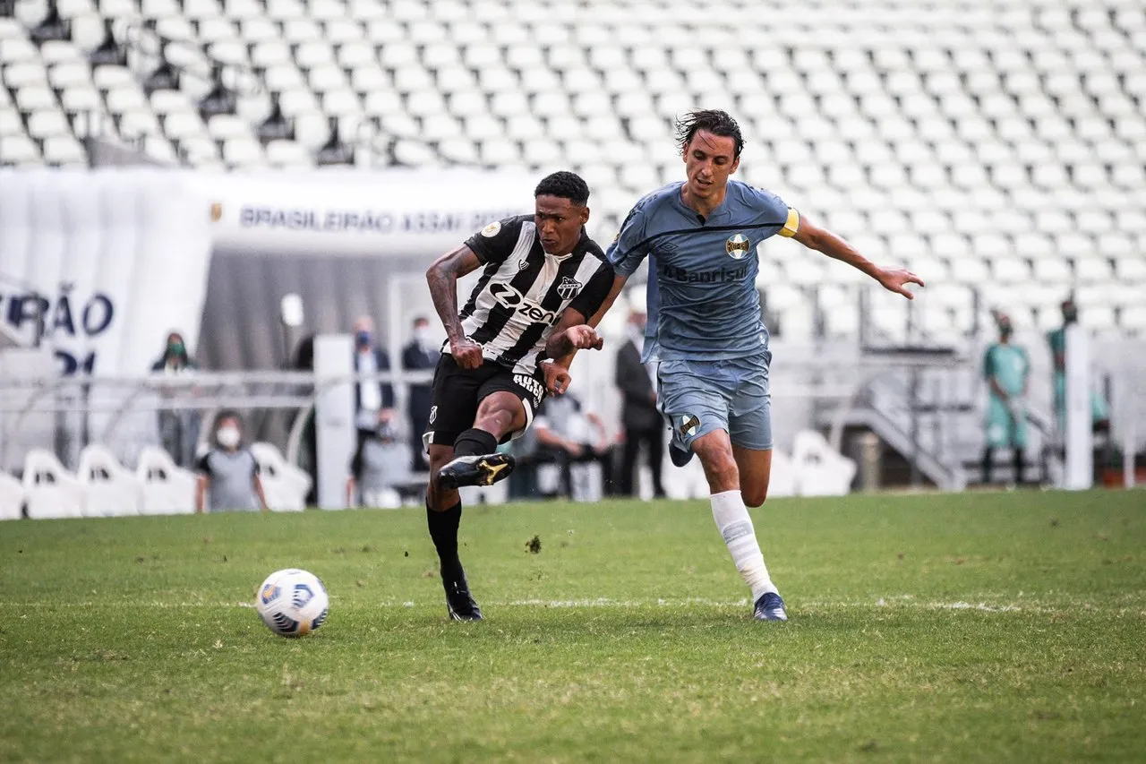 O atacante Rick, de 21 anos, marcou um dos gols da vitória alvinegra na Arena Castelão