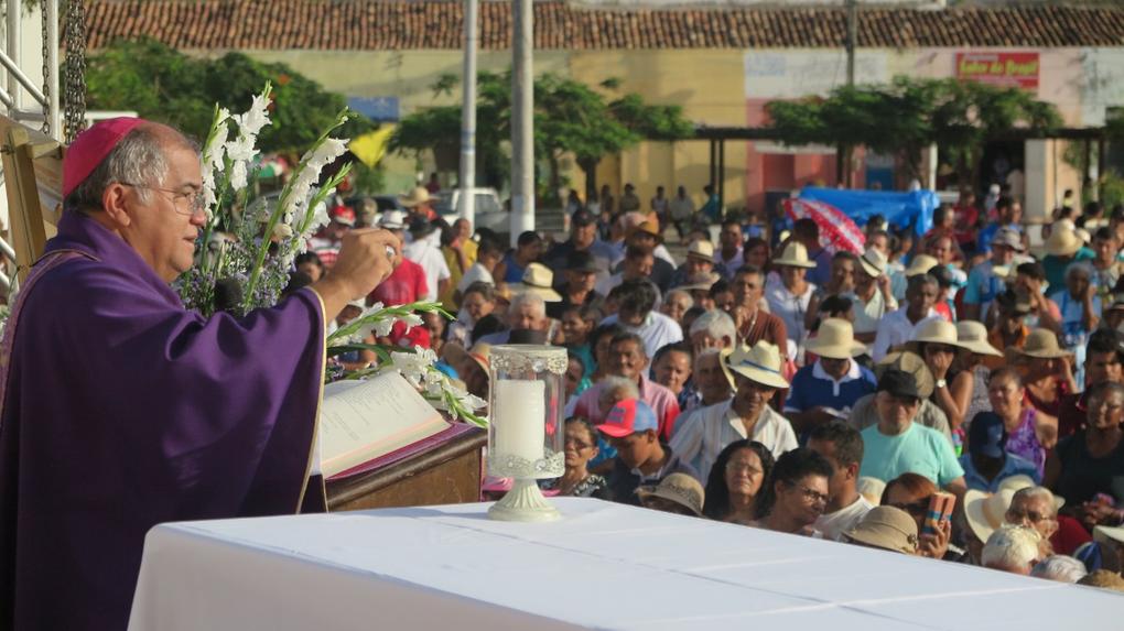 Do Gilberto deixa a Diocese de Crato, responsável por 33 paróquias da região do Cariri. O cargo segue vacante, assim como está, atualmente, a Diocese de Iguatu