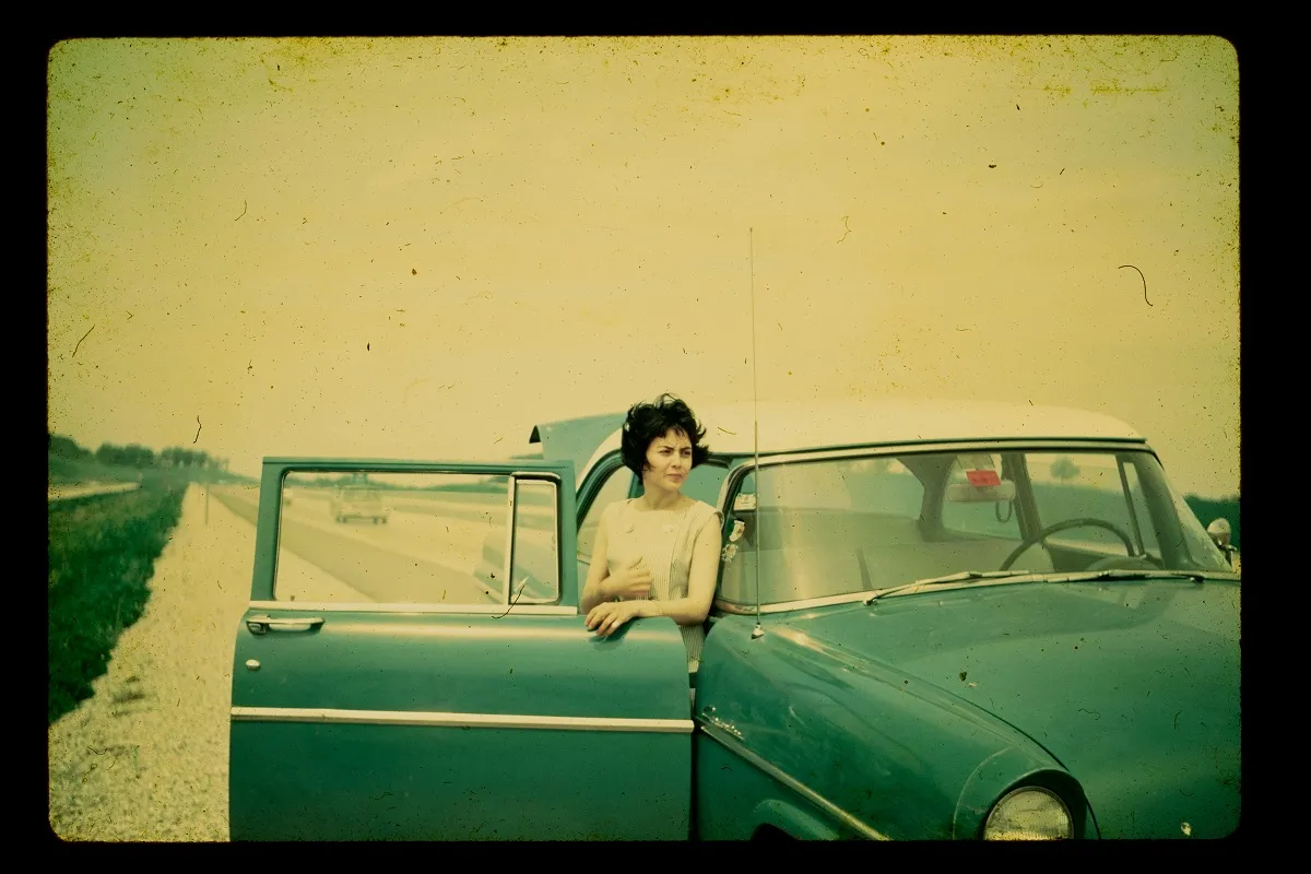 O filme é um diário de viagem filmado na primeira ida de Karim à Argélia