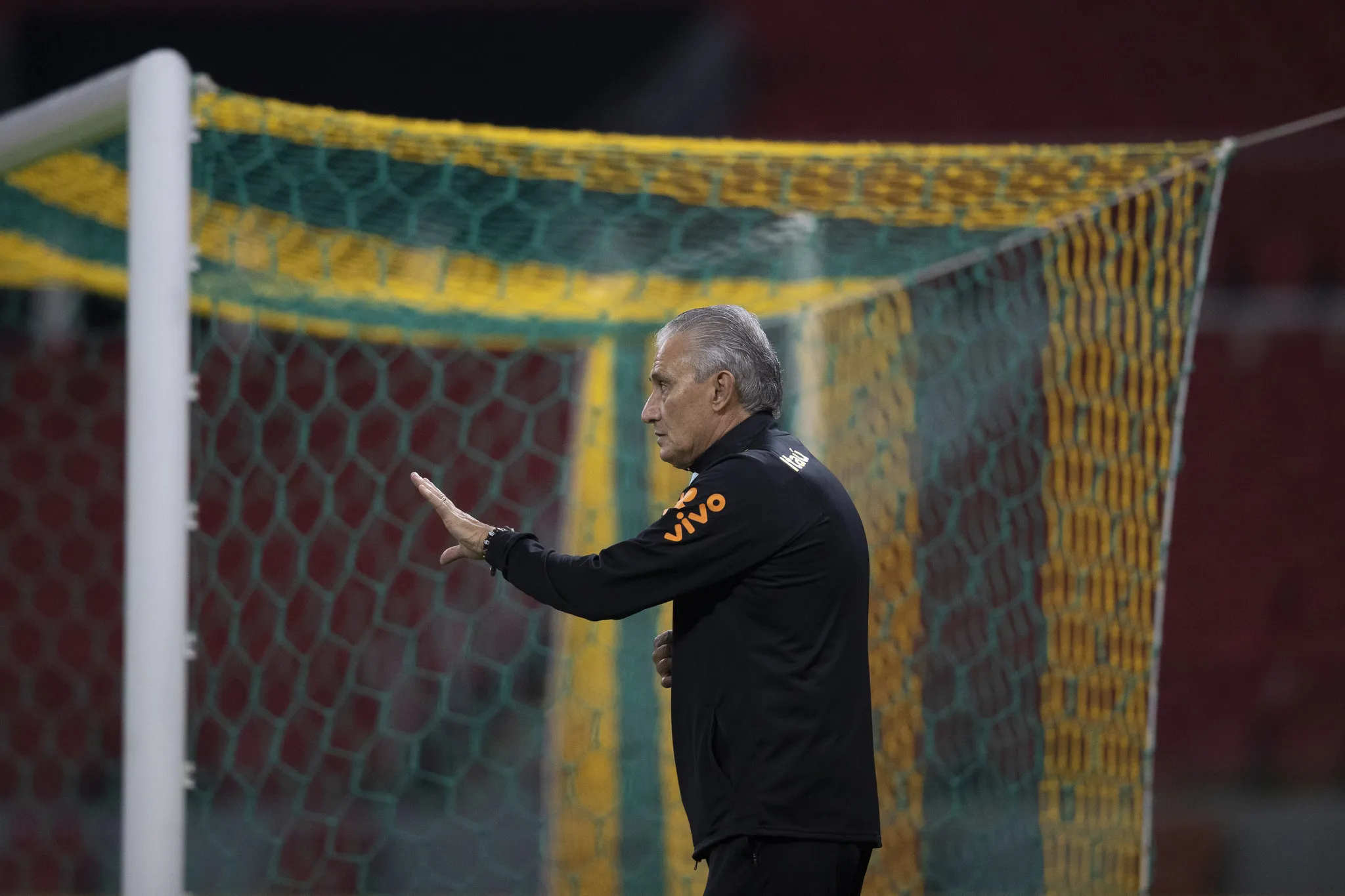 Técnico Tite comanda treino da Seleção Brasileira