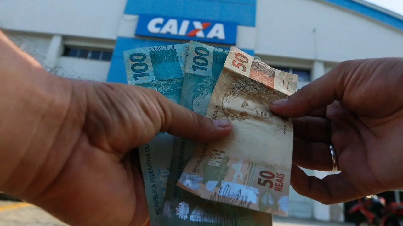 Auxílio Emergencial