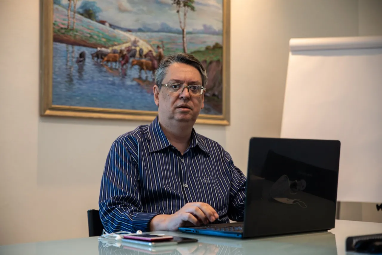 Célio garante que o Ceará está se preparando para dar novas oportunidades de trabalho à população e para mitigar impactos econômicos de eventuais novas crises sanitárias