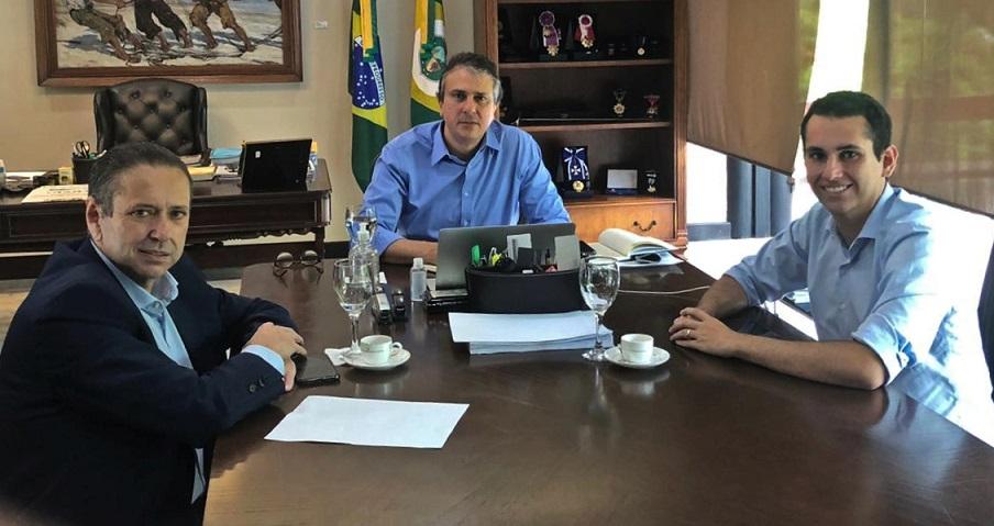 Reunião de Domingos Neto, Domingos Filho e Camilo Santana