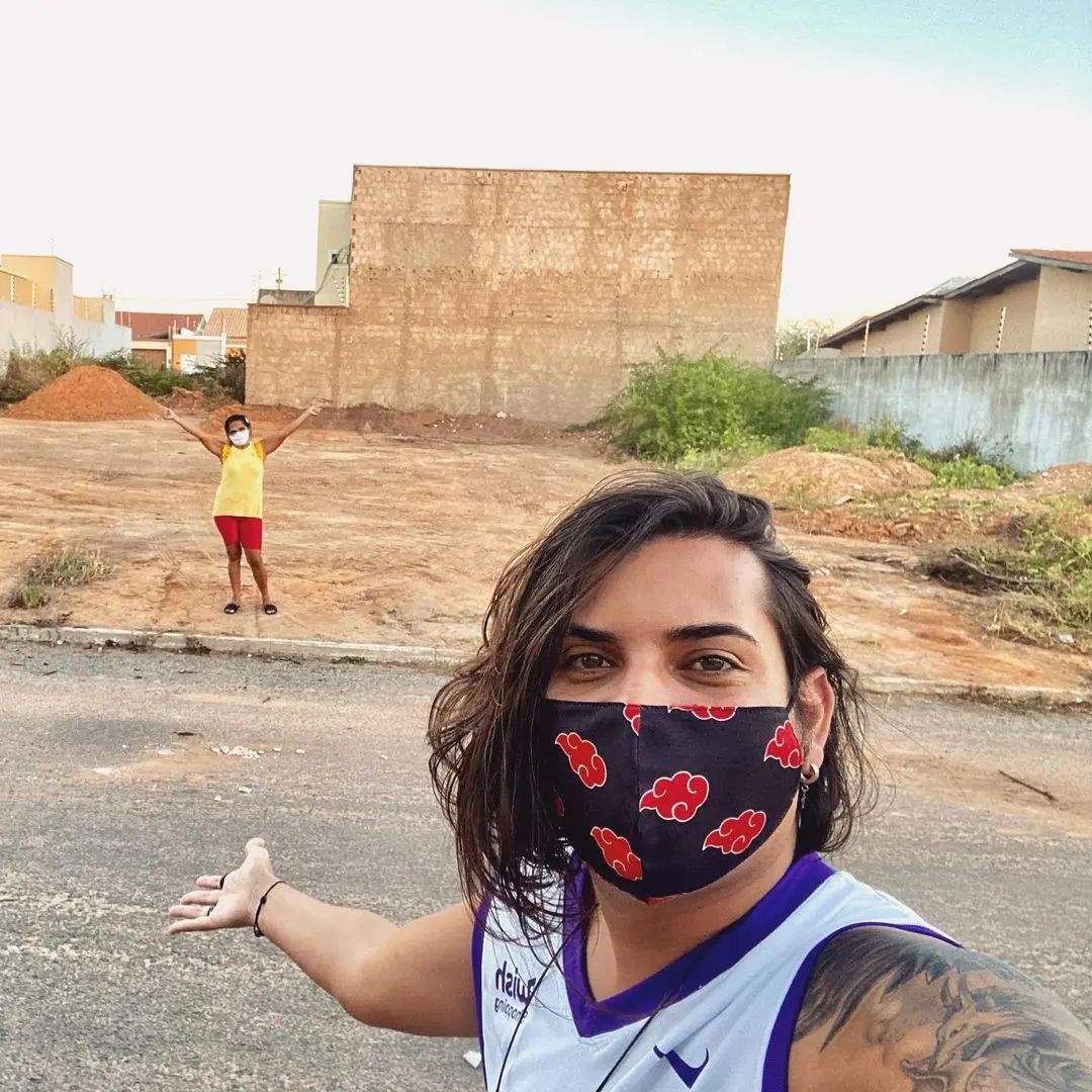 Baiano comprou terreno com dinheiro do trabalho de streamer