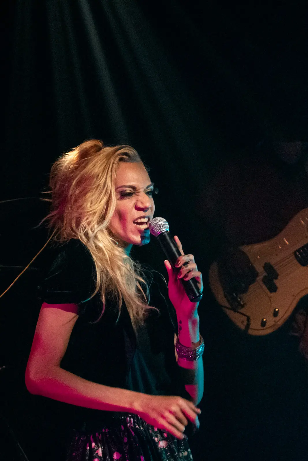 Stefany Mendes participa do 