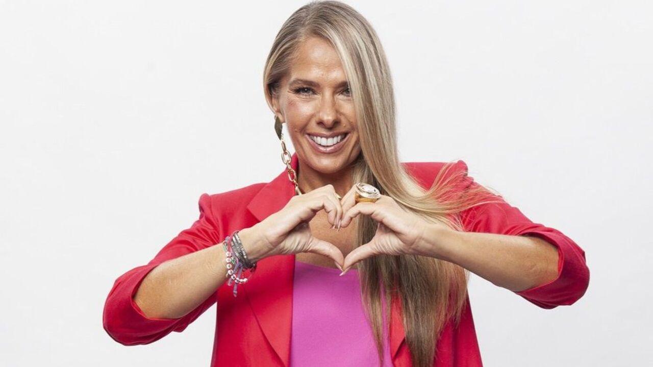 Adriane Galisteu deve ser a próxima apresentadora de A Fazenda