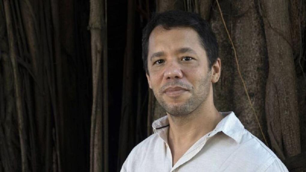 O escritor Itamar Vieira Júnior lançou seu novo livro, Doramar ou A Odisseia