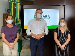 Izolda Cela, Camilo Santana, Eliana Estreal e Anízio Melo durante live de convocação de professores aprovados em concurso