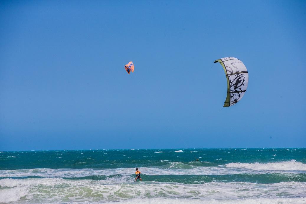 Kitesurf na Praia do Futuro