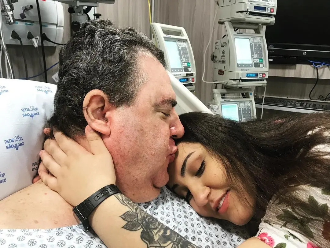 Esta é uma imagem de Gerson Brenner e Vitória Brenner