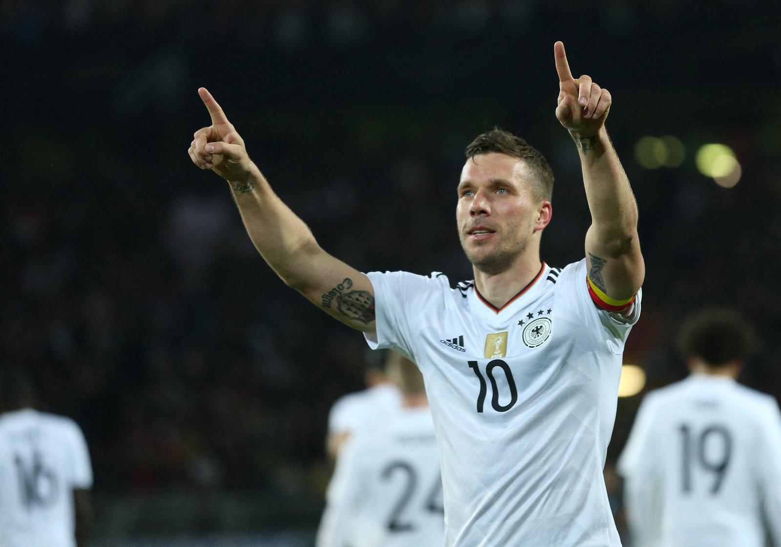Lukas Podolski em ação pela Alemanha