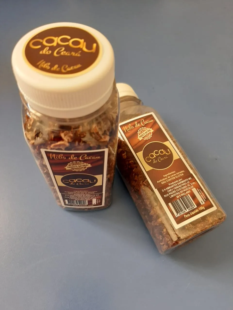 Cacau em pó, chocolates e nibs são comercializados no Ceará. O produto é feito a partir da produção do Vale do Jaguaribe