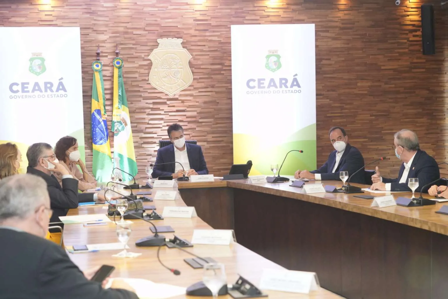 Governador assinou memorando nesta terça (6)