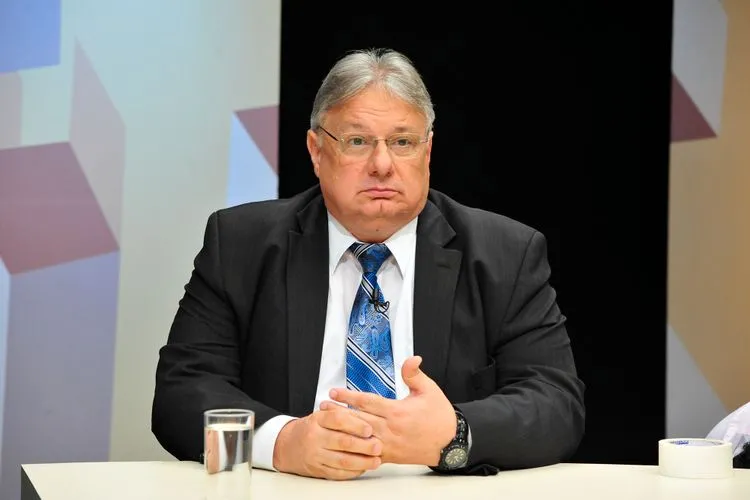 Ex-vice-prefeito de Fortaleza, Moroni Torgan presidiu a CPI do tráfico de armas em 2006