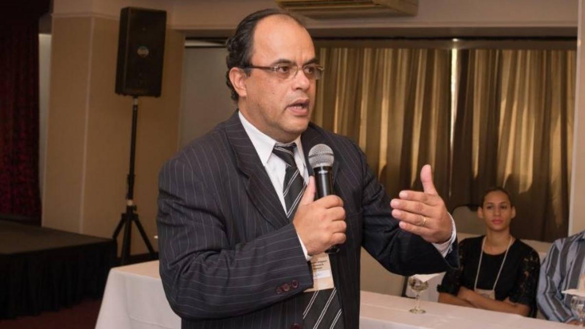 Amilton Gomes de Paula