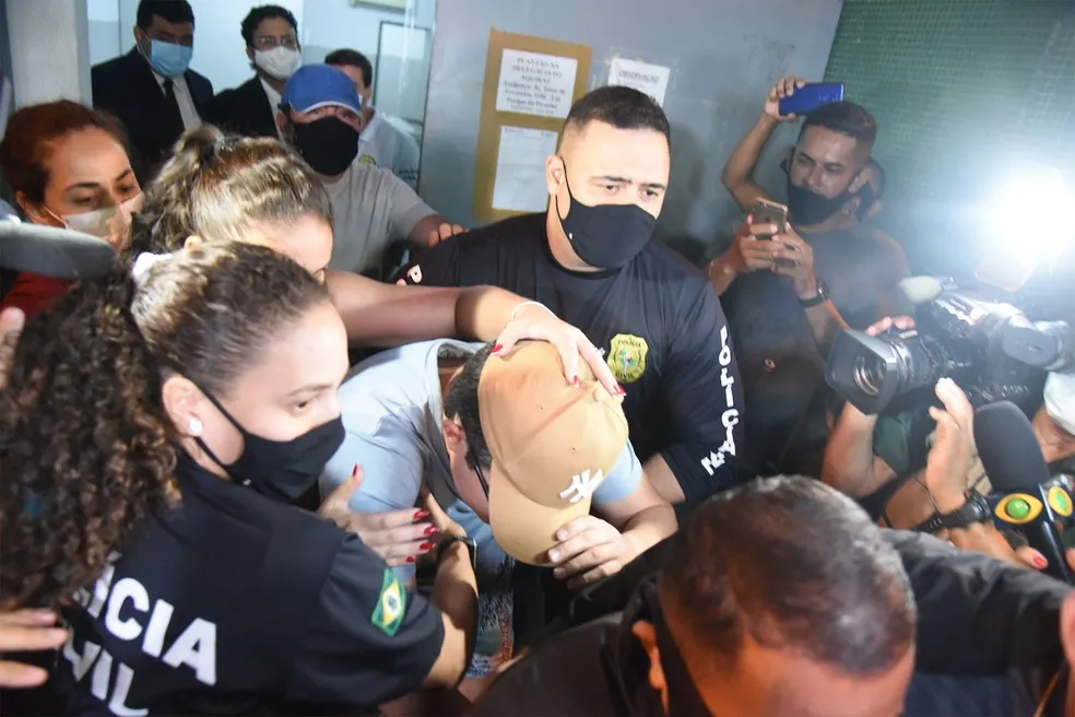 O artista foi detido pela polícia em um condomínio de, em Aquiraz, na última quarta-feira (14)
