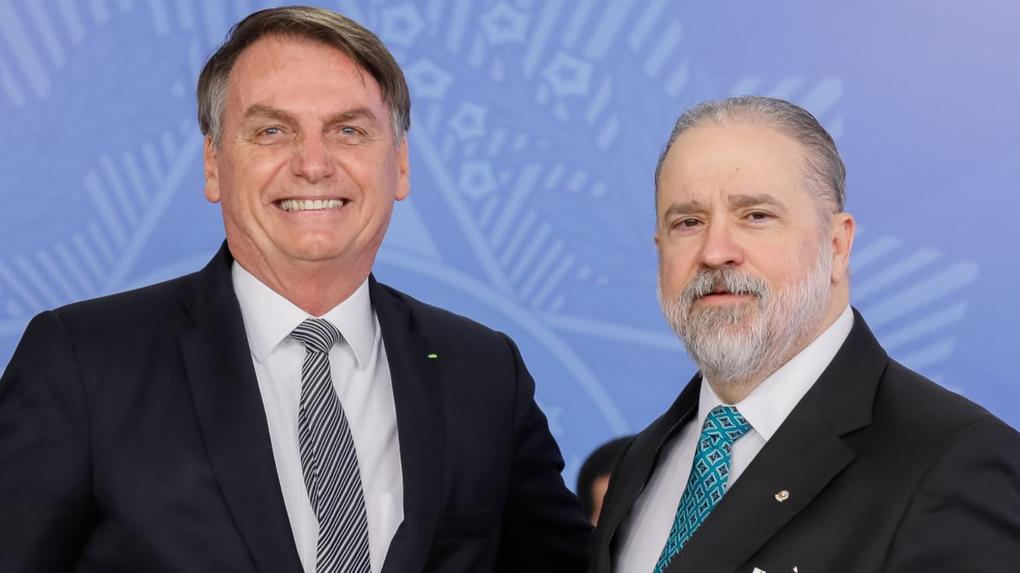 Presidente Jair Bolsonaro e Augusto Aras
